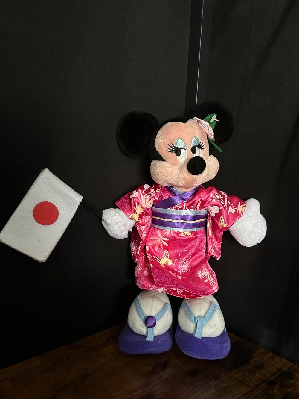 Minnie Mouse in Kimono outfit plush